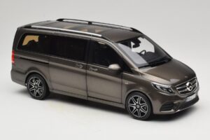 Mercedes V-Class W447 AMG Line Indium Grey Norev 1:18 183873 Metaal — afbeelding 6 van 8