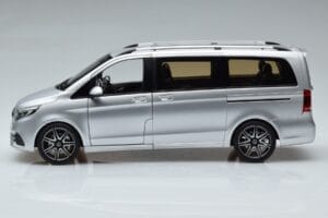 Mercedes V-Class V260 AMG Line Zilver Norev 1:18 183871 Metaal — afbeelding 5 van 10