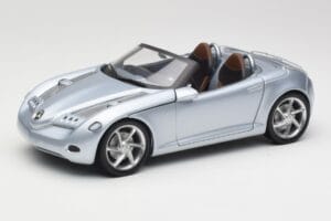 Mercedes Vision SLA Zilver Gate 1:18 B66962114 Metaal