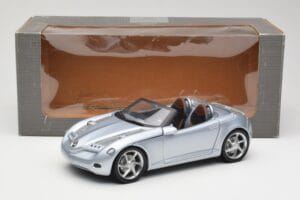 Mercedes Vision SLA Zilver Gate 1:18 B66962114 Metaal — afbeelding 8 van 8