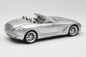Mercedes Vision SLR Roadster Zilver Maisto 1:18 B66962107 Metaal — afbeelding 3 van 8