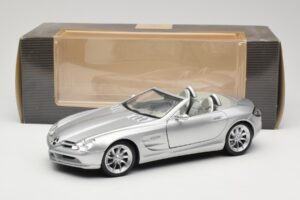 Mercedes Vision SLR Roadster Zilver Maisto 1:18 B66962107 Metaal — afbeelding 8 van 8