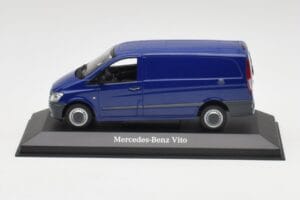Mercedes Vito Atlantis Blauw Minichamps 1:43 B66960525 Metaal
