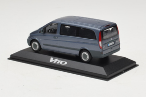 Mercedes Vito W638 Lugano Grey Minichamps 1:43 B67871201 Metaal — afbeelding 3 van 4