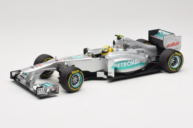Mercedes W03 #8 N. Rosberg Mercedes AMG Petronas Showcar 2012 Minichamps 1:18 110120078 Metaal