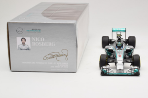 Mercedes W05 #6 N. Rosberg Mercedes AMG Petronas Abu Dhabi Grand Prix 2014 Minichamps 1:18 110140406 Metaal — afbeelding 6 van 7