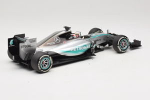 Mercedes W06 #44 L. Hamilton F1 World Champion 2015 Dealer Edition Minichamps 1:18 B66960539 Metaal — afbeelding 2 van 7
