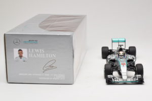 Mercedes W06 #44 L. Hamilton Mercedes AMG Petronas Australian Grand Prix Winner 2015 Minichamps 1:18 110150044 Metaal — afbeelding 6 van 7