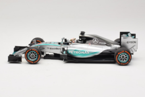 Mercedes W06 #44 L. Hamilton Mercedes AMG Petronas Japanese Grand Prix Winner 2015 Minichamps 1:18 110150344 Metaal — afbeelding 3 van 7