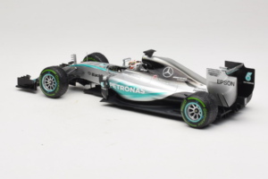 Mercedes W06 #44 L. Hamilton Mercedes AMG Petronas United States Grand Prix Winner World Champion 2015 Minichamps 1:18 110150 — afbeelding 5 van 7