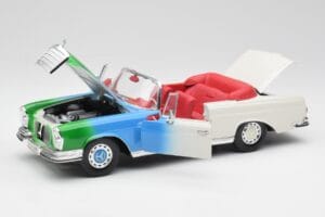 Mercedes 280SE W108 Tricolor Maisto 1:18 56014 Metaal — afbeelding 2 van 8