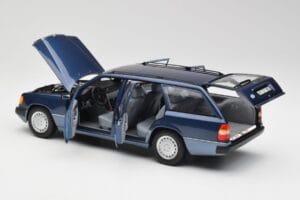 Mercedes 300D W124 T-Modell Nautical Blauw Norev 1:18 183962 Metaal — afbeelding 5 van 8
