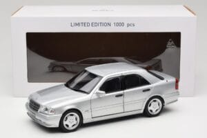 Mercedes C36 AMG W202 Silver Metallic Norev 1:18 183380 Metaal — afbeelding 8 van 8