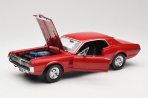 Mercury Cougar XR-7 Rood Sun Star 1:18 1541 Metaal — afbeelding 2 van 8
