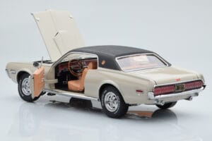 Mercury Cougar XR7-G Fawn Sun Star 1:18 1572 Metaal — afbeelding 5 van 8