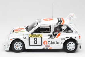 MG Metro 6R4 #8 P. Eklund / D. Whittock Rally Finland 1986 Sun Star 1:18 5536 Metaal — afbeelding 4 van 8