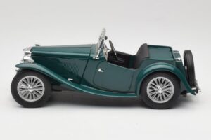 MG TC Midget Shires Green Road Legends 1:18 92468 Metaal — afbeelding 4 van 8