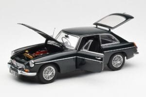 MGB GT Mk2 Coupe Racing Groen AUTOart 1:18 76602 Metaal — afbeelding 2 van 8