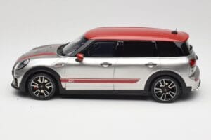 Mini Clubman F54 JCW Melting Silver Metallic Otto 1:18 OT1106 Hars — afbeelding 3 van 6