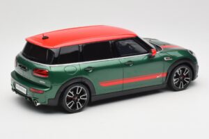 Mini Clubman JCW F54 British Racing Green Otto 1:18 OT1168 Hars — afbeelding 2 van 6