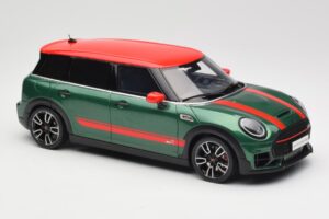 Mini Clubman JCW F54 British Racing Green Otto 1:18 OT1168 Hars — afbeelding 4 van 6