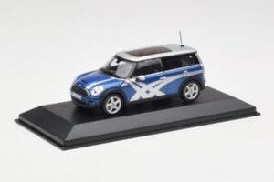 Mini Clubman R55 Cooper S Blue Metallic Onitsuka Tiger Minichamps 1:43 403138676 Metaal — afbeelding 2 van 4