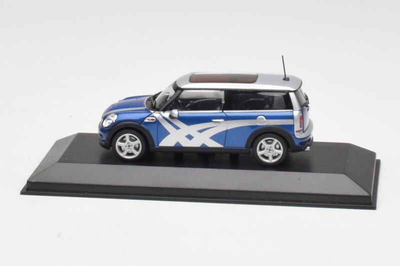 Mini Clubman R55 Cooper S Blue Metallic Onitsuka Tiger Minichamps 1:43 403138676 Metaal
