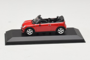 Mini Cooper R52 Cabriolet Rood Minichamps 1:43 431138230 Metaal