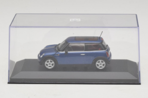 Mini Cooper Blauw Minichamps 1:43 MINI009 Metaal — afbeelding 4 van 5