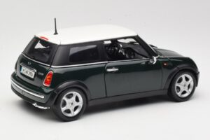 Mini Cooper Mk7 Groen Maisto 1:18 7271336 Metaal — afbeelding 3 van 8