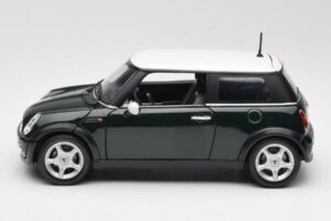 Mini Cooper Mk7 Groen Maisto 1:18 7271336 Metaal — afbeelding 4 van 8