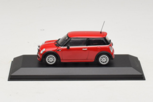 Mini Cooper One R50 Aero Rood Minichamps 1:43 431138272 Metaal