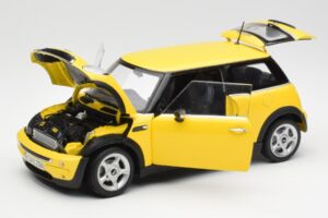 Mini Cooper One R50 Aerodynamicapakket Geel Kyosho 1:18 80430148553 Metaal — afbeelding 2 van 8