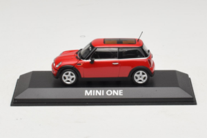 Mini Cooper Rood Minichamps 1:43 MINI010 Metaal