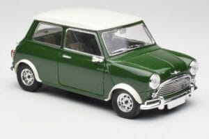 Mini Cooper S British Racing Groen & Old English Wit Solido 1:18 8021 Metaal — afbeelding 6 van 8