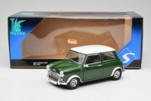 Mini Cooper S British Racing Groen & Old English Wit Solido 1:18 8021 Metaal — afbeelding 8 van 8