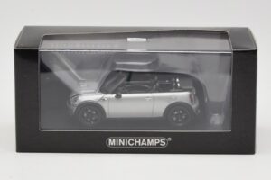 Mini Cooper S R57 Cabriolet Zilver Minichamps 1:43 431138830 Metaal — afbeelding 4 van 6