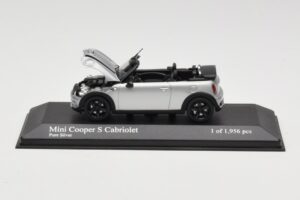 Mini Cooper S R57 Cabriolet Zilver Minichamps 1:43 431138830 Metaal — afbeelding 5 van 6