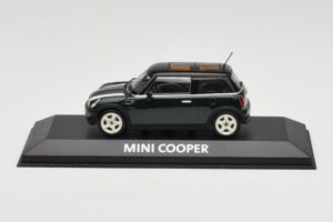 Mini Cooper S R53 Groen Met Strepen Minichamps 1:43 MINI006 Metaal
