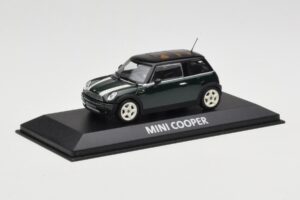 Mini Cooper S R53 Groen Met Strepen Minichamps 1:43 MINI006 Metaal — afbeelding 4 van 4