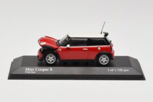MINI Cooper S R53 Rood Minichamps 1:43 431138200 Metaal — afbeelding 5 van 5