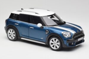 Mini Countryman F60 Island Blauw & Wit Kyosho 1:18 80432447940 Metaal — afbeelding 6 van 8