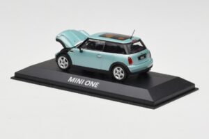 Mini One R50 Lichtgroen Met Lichtgroen Dak Minichamps 1:43 MINI003 Metaal — afbeelding 3 van 4