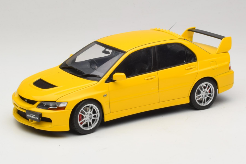 Mitsubishi Lancer Evolution IX GSR Geel AUTOart 1:18 77192 Metaal