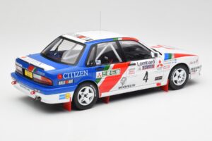 Mitsubishi Galant VR-4 #4 A. Vatanen RAC Rally 1990 IXO 1:18 18RMC192B Metaal — afbeelding 2 van 6