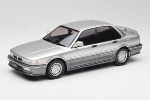Mitsubishi Galant VR-4 Zilver IXO 1:18 18CMC191 Metaal