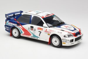 Mitsubishi Lancer Evo 3 Group A #4 T. Makinen / S. Harjanne Rally Australia 1996 Otto 1:18 OT475 Hars — afbeelding 4 van 6