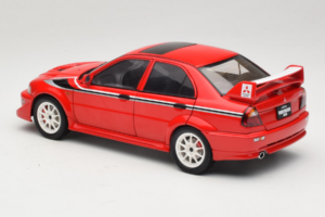 Mitsubishi Lancer Evo VI Tommi Makinen Edition Rood AUTOart 1:18 77156 Metaal — afbeelding 7 van 8