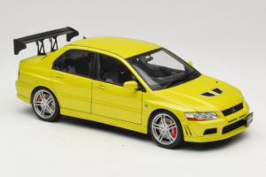Mitsubishi Lancer Evo VII Mustard Yellow AUTOart 1:18 77166 Metaal — afbeelding 6 van 8