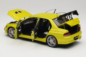 Mitsubishi Lancer Evo VII Mustard Yellow AUTOart 1:18 77166 Metaal — afbeelding 7 van 8